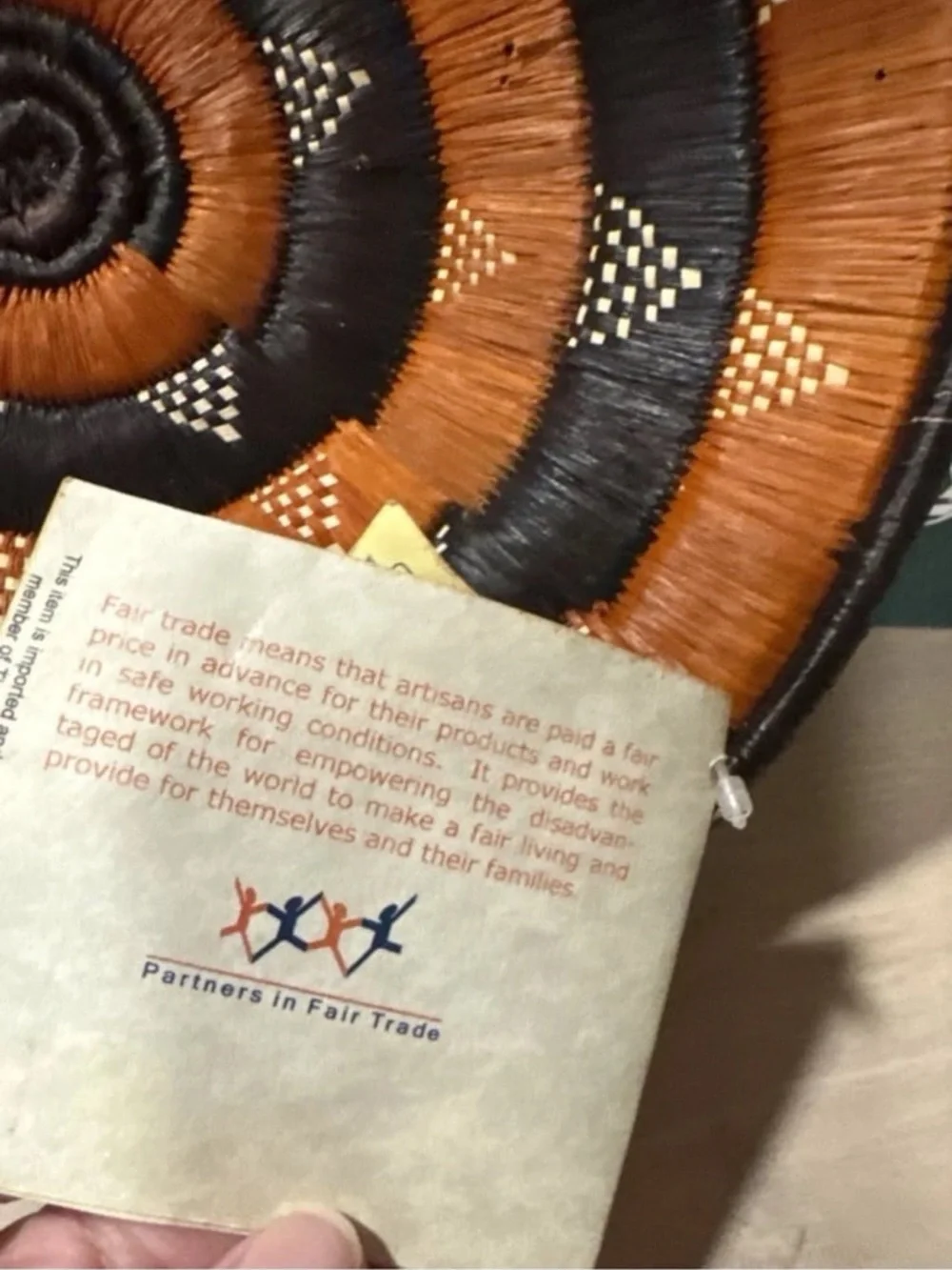 African Basket Bowl Hand-Woven Natural Materials & Dye Boganda - Uganda - Africa